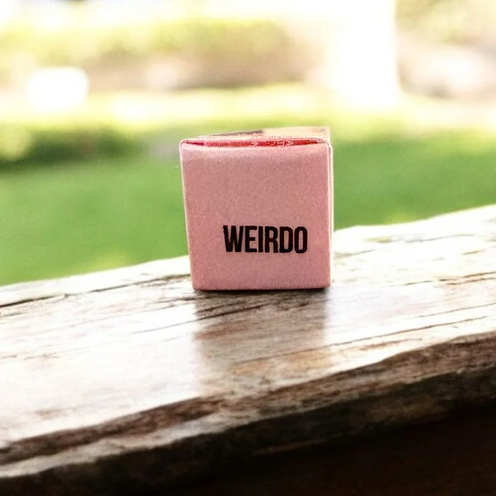 💎 Jeffree Star Cosmetics Supreme Lip Gloss Shade Weirdo New In Box